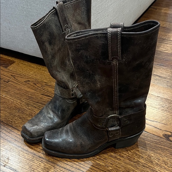 Frye Distressed Brown Leather moto Boots - Picture 1 of 7